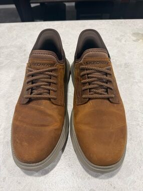 Men’s Sketchers, like new!
